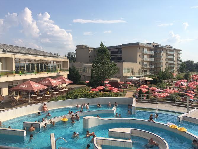 Апартаменты Vizparti Wellness Apartman Веленце Экстерьер фото
